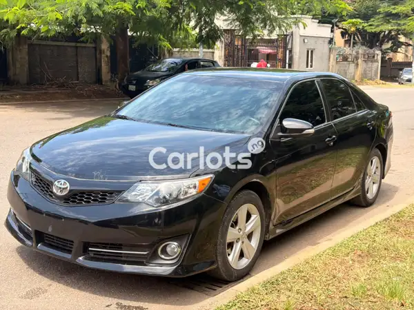 Foreign Used TOYOTA CAMRY 2014 for sale in Garki, Abuja