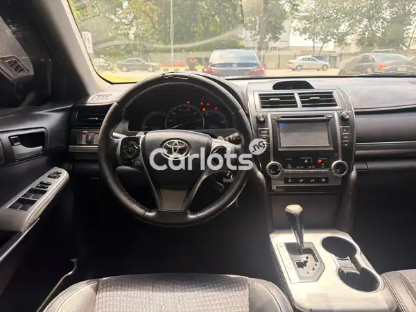 Foreign Used TOYOTA CAMRY 2014 for sale in Garki, Abuja - thumbnail 2