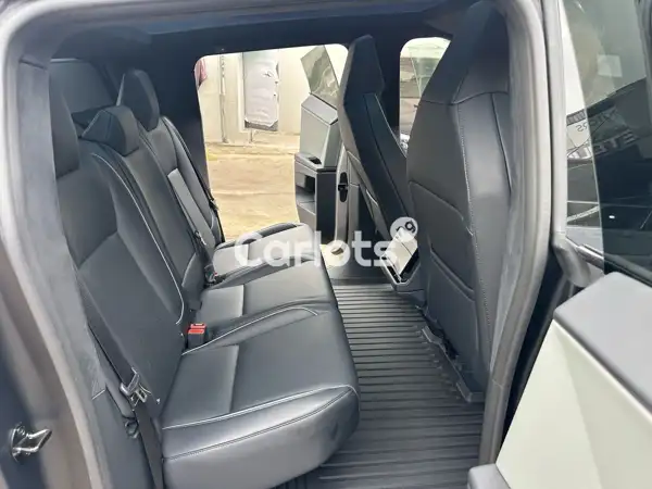 Foreign Used 2024 Cybertruck for sale in Surulere, Lagos - thumbnail 2