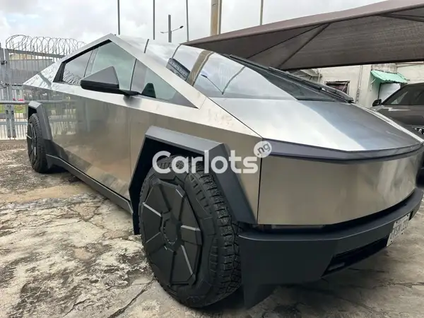 Foreign Used 2024 Cybertruck for sale in Surulere, Lagos - thumbnail 5