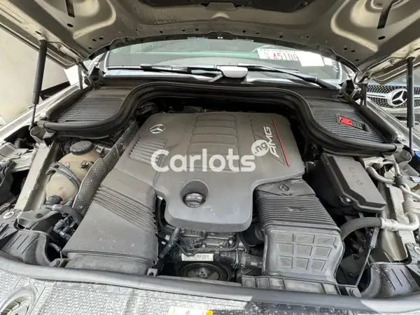 Foreign Used Mercedes-Benz GLE 2023 Golden for sale in Lekki, Lagos - thumbnail 4