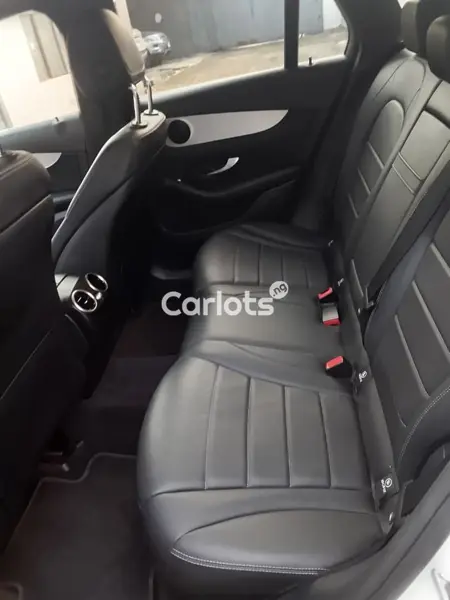 Foreign Used Mercedes-Benz E350 2020 White for sale in Surulere, Lagos - thumbnail 2