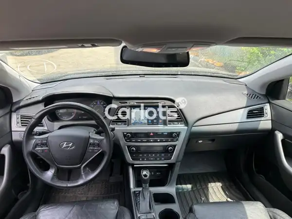 Foreign Used Hyundai Sonata 2015 Black for sale in Ketu, Lagos - thumbnail 3