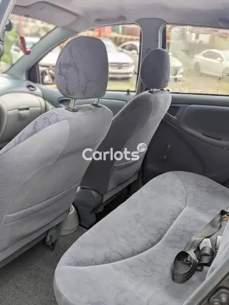 Foreign Used Toyota Yaris 2004 For Sale in Asokoro, Abuja - thumbnail 4