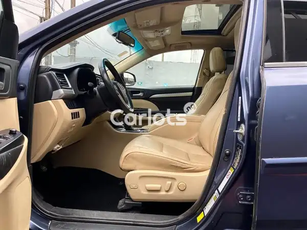 Foreign Used Toyota Highlander 2015 Other for sale in Ajaokuta, Kogi - thumbnail 3
