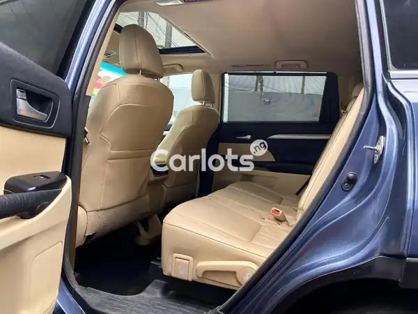 Foreign Used Toyota Highlander 2015 Other for sale in Ajaokuta, Kogi - thumbnail 4
