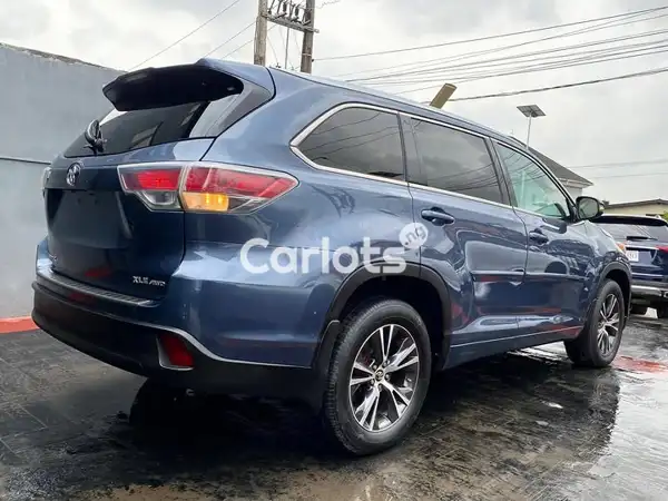Foreign Used Toyota Highlander 2015 Other for sale in Ajaokuta, Kogi - thumbnail 6