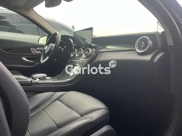 Foreign used 2016 Mercedes Benz C300 AMG for sale in Apapa, Lagos - thumbnail 3