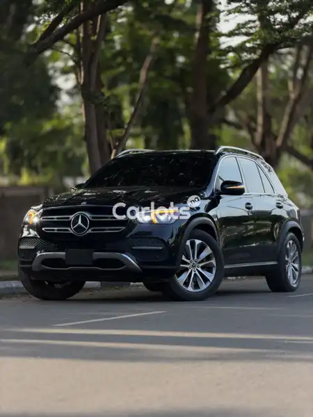 Foreign Used 2022 GLE350 Mercedes – Refined Comfort and Road Presence for sale in Asokoro, Abuja