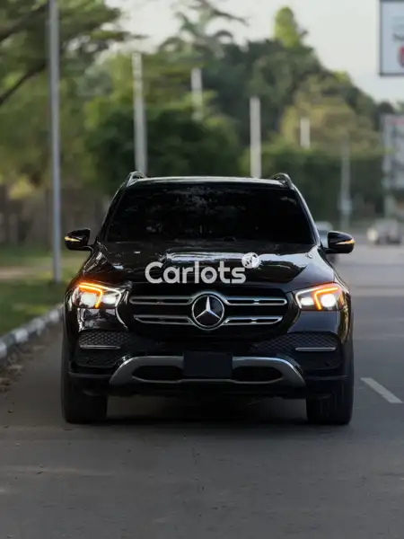 Foreign Used 2022 GLE350 Mercedes – Refined Comfort and Road Presence for sale in Asokoro, Abuja - thumbnail 2
