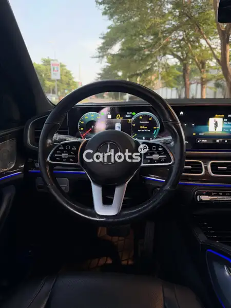 Foreign Used 2022 GLE350 Mercedes – Refined Comfort and Road Presence for sale in Asokoro, Abuja - thumbnail 4