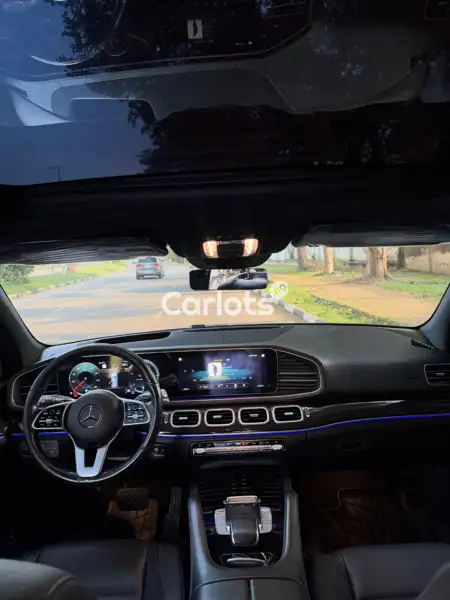 Foreign Used 2022 GLE350 Mercedes – Refined Comfort and Road Presence for sale in Asokoro, Abuja - thumbnail 5