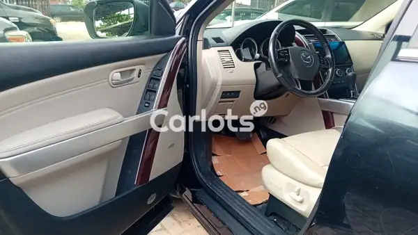Nigerian Used Mazda CX-9 2009 Black for sale in Festac, Lagos - thumbnail 2