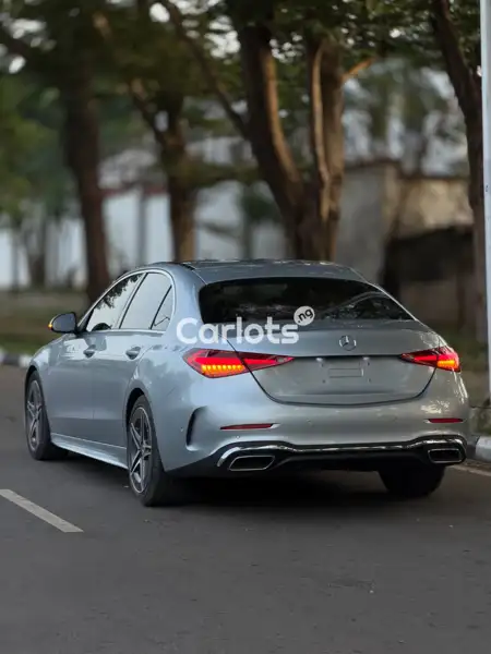 Foreign Used Mercedes-Benz C300 2022 – Modern Design and Luxury for sale in Asokoro, Abuja - thumbnail 7