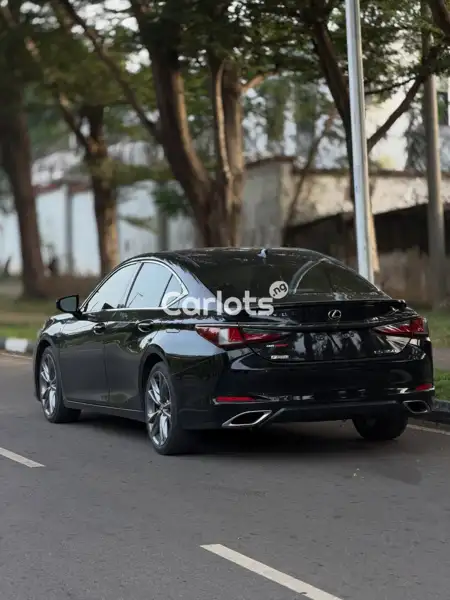 Foreign Used Lexus ES350 – Refined Japanese Luxury for sale in Asokoro, Abuja - thumbnail 7