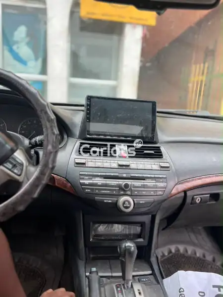 Nigerian Used Clean Hondacrosstour 2011 for sale in Igando, Lagos - thumbnail 6