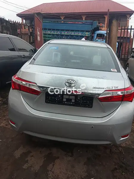 2016 Toyota Corolla for sale foreign used in Onitsha, Anambra - thumbnail 3