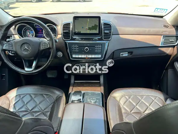 Foreign Used Mercedes-Benz GLE 350 2016 Red for sale in Ajah, Lagos - thumbnail 5