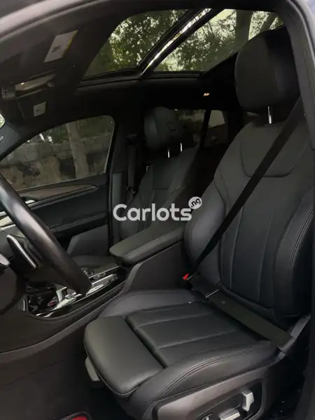Nigerian Used BMW X4 2020 Black for sale in Asokoro, Abuja - thumbnail 6