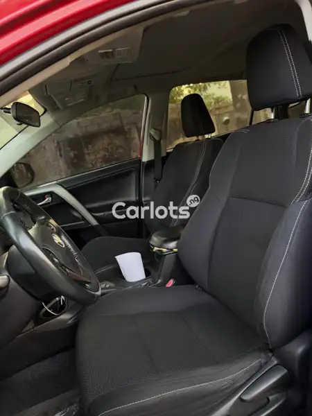 Nigerian Used Toyota RAV4 2016 Red for sale in Asokoro, Abuja - thumbnail 6