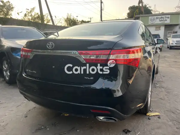 Foreign Used Toyota Avalon 2014 Black for sale in Apapa, Lagos - thumbnail 4