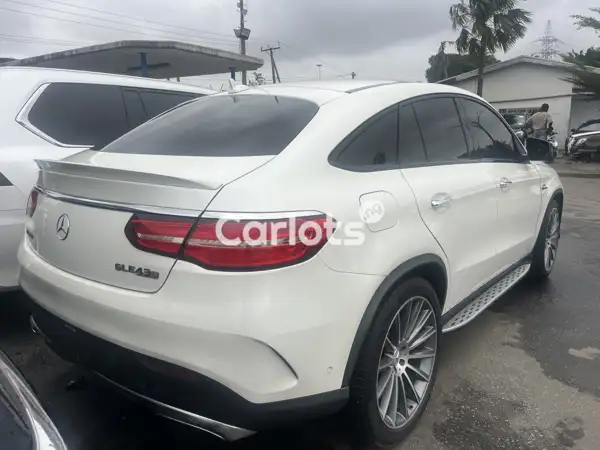Foreign Used Mercedes-Benz GLE 2017 White for sale in Apapa, Lagos - thumbnail 4