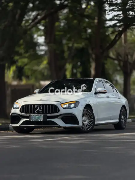 Nigerian Used Mercedes-Benz E300 2022 White for sale in Asokoro, Abuja