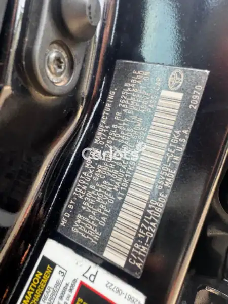 Nigerian Used Toyota Camry 2014 Black for sale in Garki, Abuja - thumbnail 6