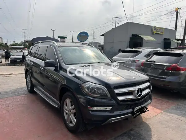 Foreign Used Mercedes-Benz GL450 2013 Black for sale in Ilupeju, Lagos