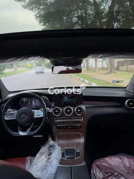 Foreign Used Mercedes-Benz GLC 2023 Gray for sale in Asokoro, Abuja - thumbnail 5