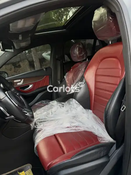 Foreign Used Mercedes-Benz GLC 2023 Gray for sale in Asokoro, Abuja - thumbnail 6