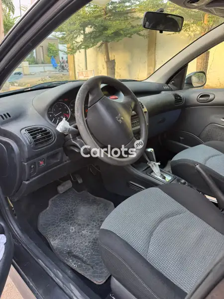 Foreign Used Peugeot 206 2004 Black for sale in Kano - thumbnail 4