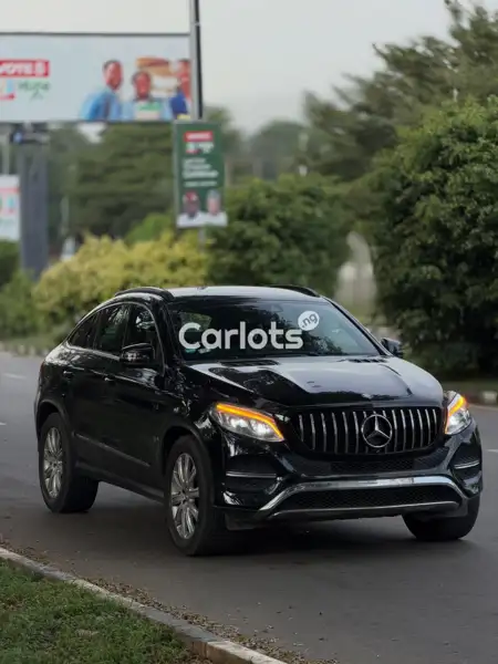 Foreign Used Mercedes-Benz GLE 2015 Black for sale in Asokoro, Abuja - thumbnail 3