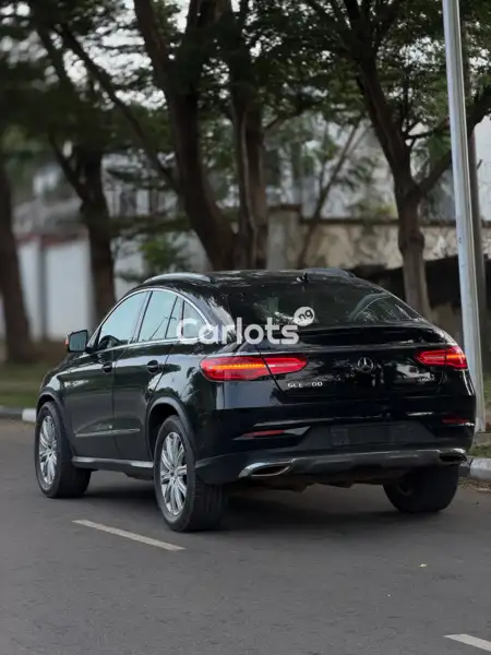 Foreign Used Mercedes-Benz GLE 2015 Black for sale in Asokoro, Abuja - thumbnail 7