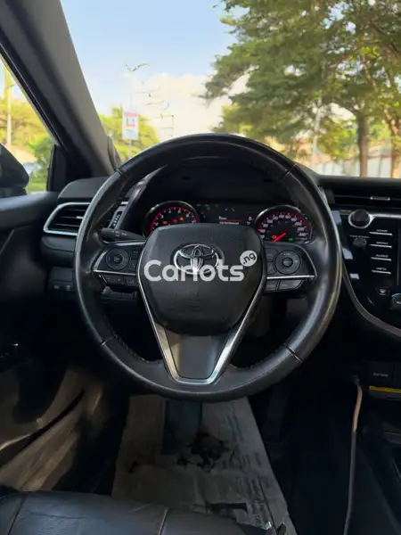 Foreign Used Toyota Camry 2018 Red for sale in Asokoro, Abuja - thumbnail 4