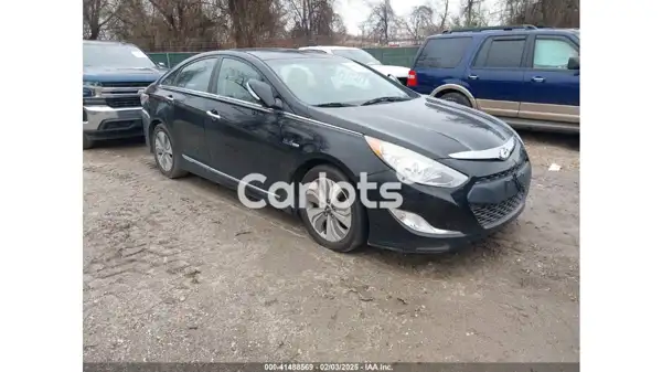 Nigerian Used Hyundai Sonata 2013 Black for sale in Lagos - thumbnail 2