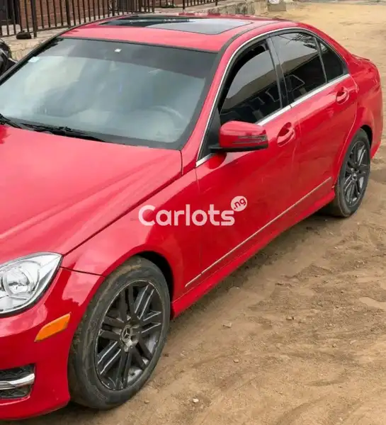 Foreign Used Mercedes-Benz C350 2009 Other for sale in Badagry, Lagos - thumbnail 2