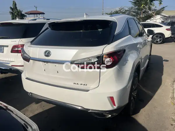 Foreign Used Lexus RX 350 2017 White for sale in Apapa, Lagos - thumbnail 4