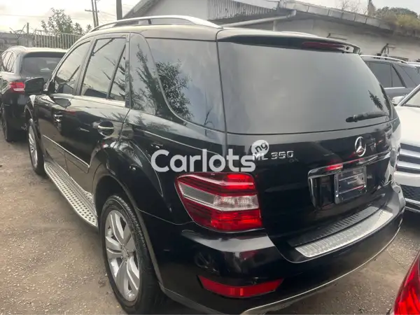 Foreign Used Mercedes-Benz ML350 2010 Black for sale in Apapa, Lagos - thumbnail 4