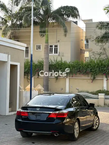 Nigerian Used Honda Accord 2013 Black for sale in Kano - thumbnail 7