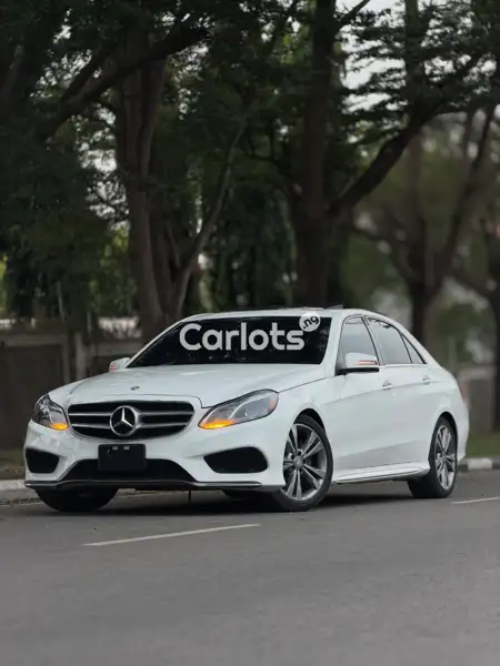 Foreign Used Mercedes-Benz E350 2014 White for sale in Asokoro, Abuja