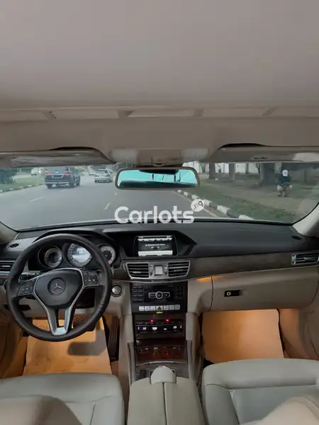 Foreign Used Mercedes-Benz E350 2014 White for sale in Asokoro, Abuja - thumbnail 5