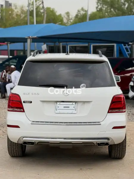 Foreign Used Mercedes-Benz GLK 2014 White for sale in Asokoro, Abuja - thumbnail 7