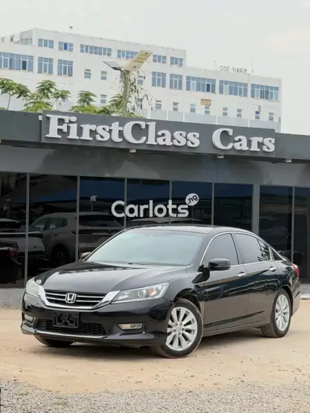Foreign Used Honda Accord 2013 Black for sale in Asokoro, Abuja