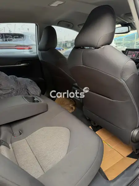 Foreign Used Toyota Camry 2021 White for sale in Asokoro, Abuja - thumbnail 5