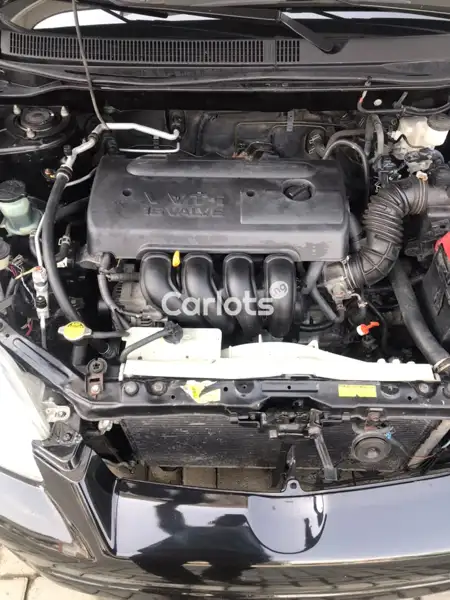 Foreign Used Toyota Matrix 2006 Black for sale in Lekki, Lagos - thumbnail 7