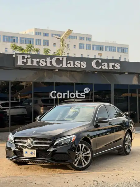 Foreign Used Mercedes-Benz C300 2015 Black for sale in Asokoro, Abuja - thumbnail 2