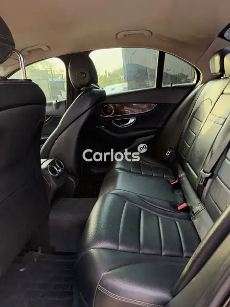 Foreign Used Mercedes-Benz C300 2015 Black for sale in Asokoro, Abuja - thumbnail 6