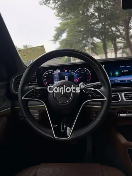 Foreign Used Mercedes-Benz GLE 2024 Gray for sale in Asokoro, Abuja - thumbnail 4