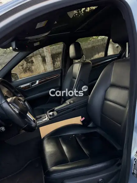 Foreign Used Mercedes-Benz C300 2013 Other for sale in Asokoro, Abuja - thumbnail 6